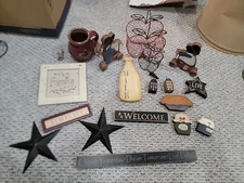 LOT of 18 PRIMITIVE SIGNAGE AND FIGURINES MUST SEE