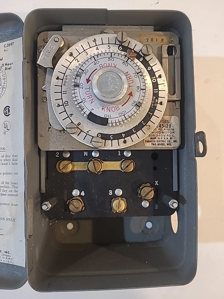 Control de tiempo Paragon modelo 8045-20 D-Frost-O-Matic A-355-20  Foto 2 de 4