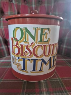 Emma Bridgewater Biscuit Tin Brighter World Airtight Barrel Style 18cm