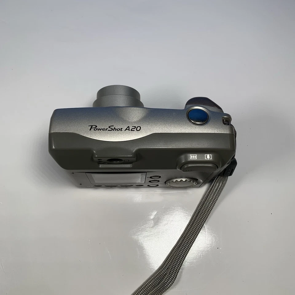 Canon PowerShot A20 Compact Digital Camera 2.1MP w/Software Manuals Cables  MINT - Image 4 of 4