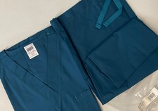 NEW Strictly Scrubs Set Top Pants UNISEX LARGE Short Sleeve Pockets BLUE VNECK