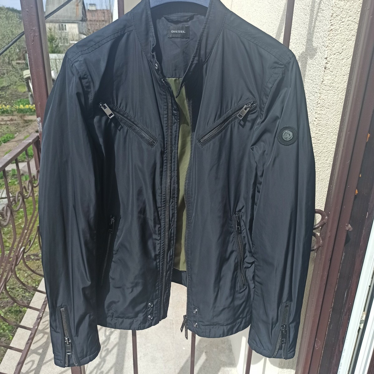 ぺる【DIESEL】LINED NYLON BLOUSON 262T J-CLAYS Man Rain Jacket | Black | Diesel