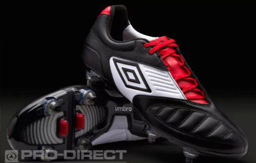 Nero Bianco Rosso Umbro Geometra Pro SG Terreno Morbido un Scarpe da calcio  tomaia in pelle | eBay
