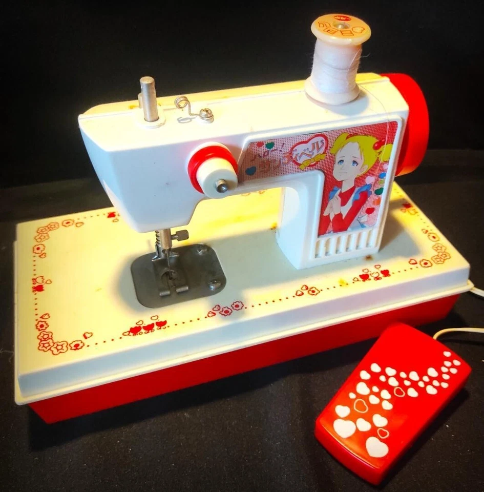 Popy Hello Sandy Bell My máquina de coser juguete tipo transporte de lujo Foto 4 de 4