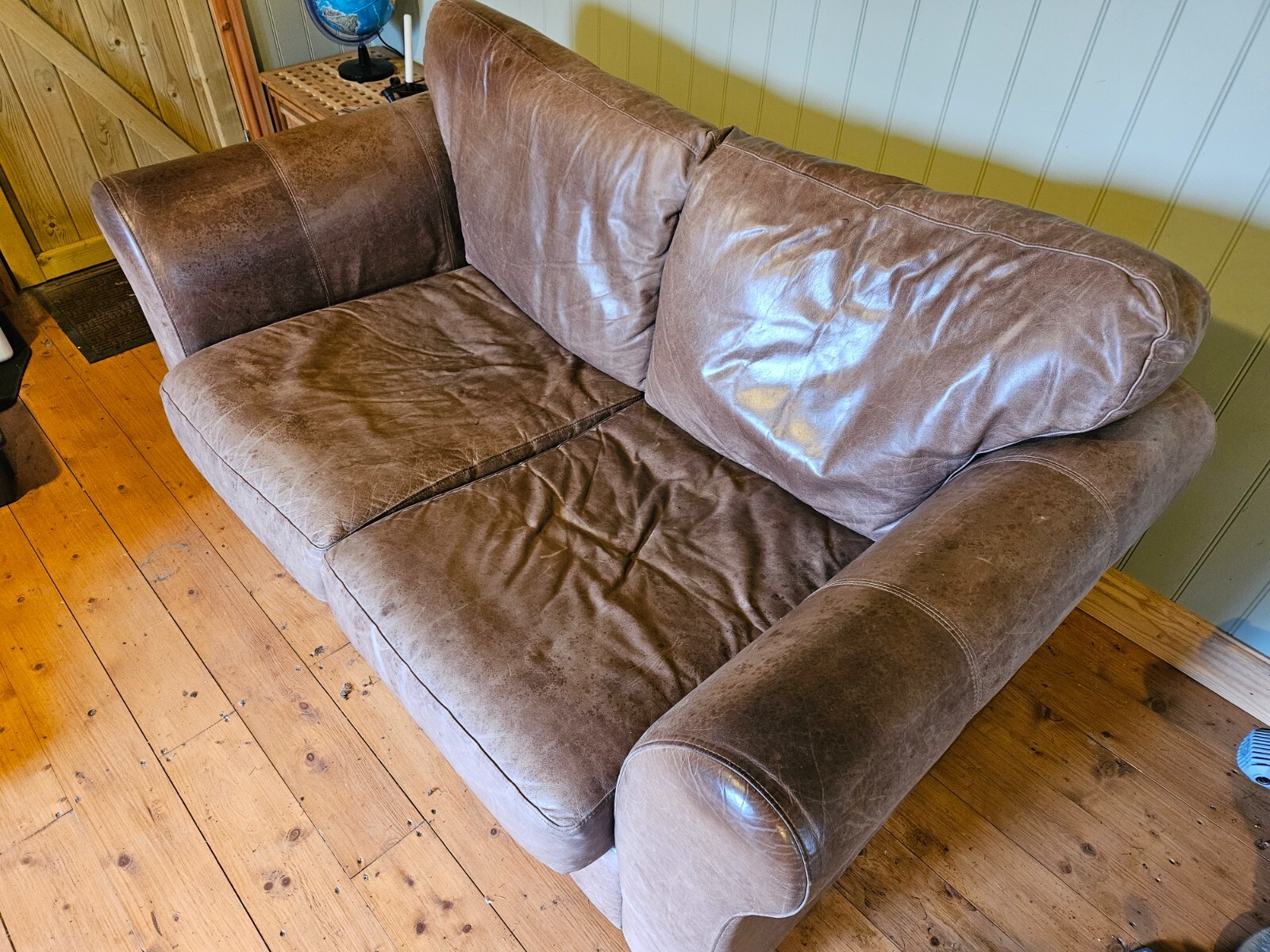 Leather Sofa 2 seater (also selling matching 3 seater ) eBay
