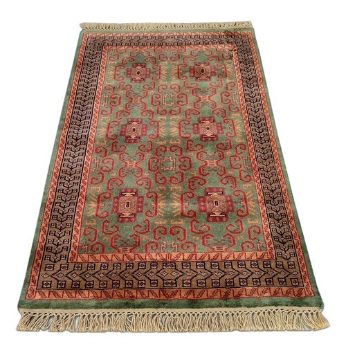 Amma Carpets Handmade Hand Knotted Woolen Rug Green 3x5 feet Tribal - Picture 4 of 6
