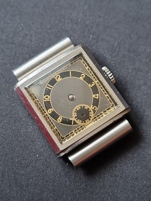 Art Deco Uhr Stahl zum Restaurieren. Beschreibung lesen.
