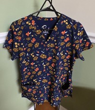 Women's Prints by Maevn Small Floral Scrub Top with Pockets