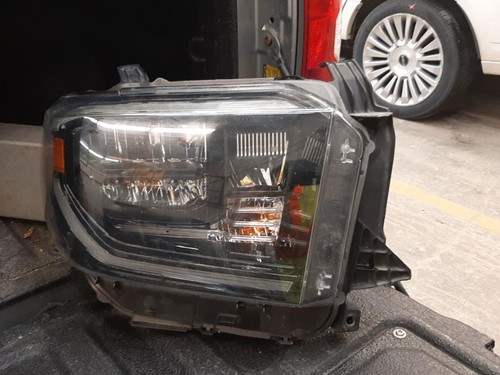 Headlight For Tundra OEM Assy Right Clear Peel Pitted