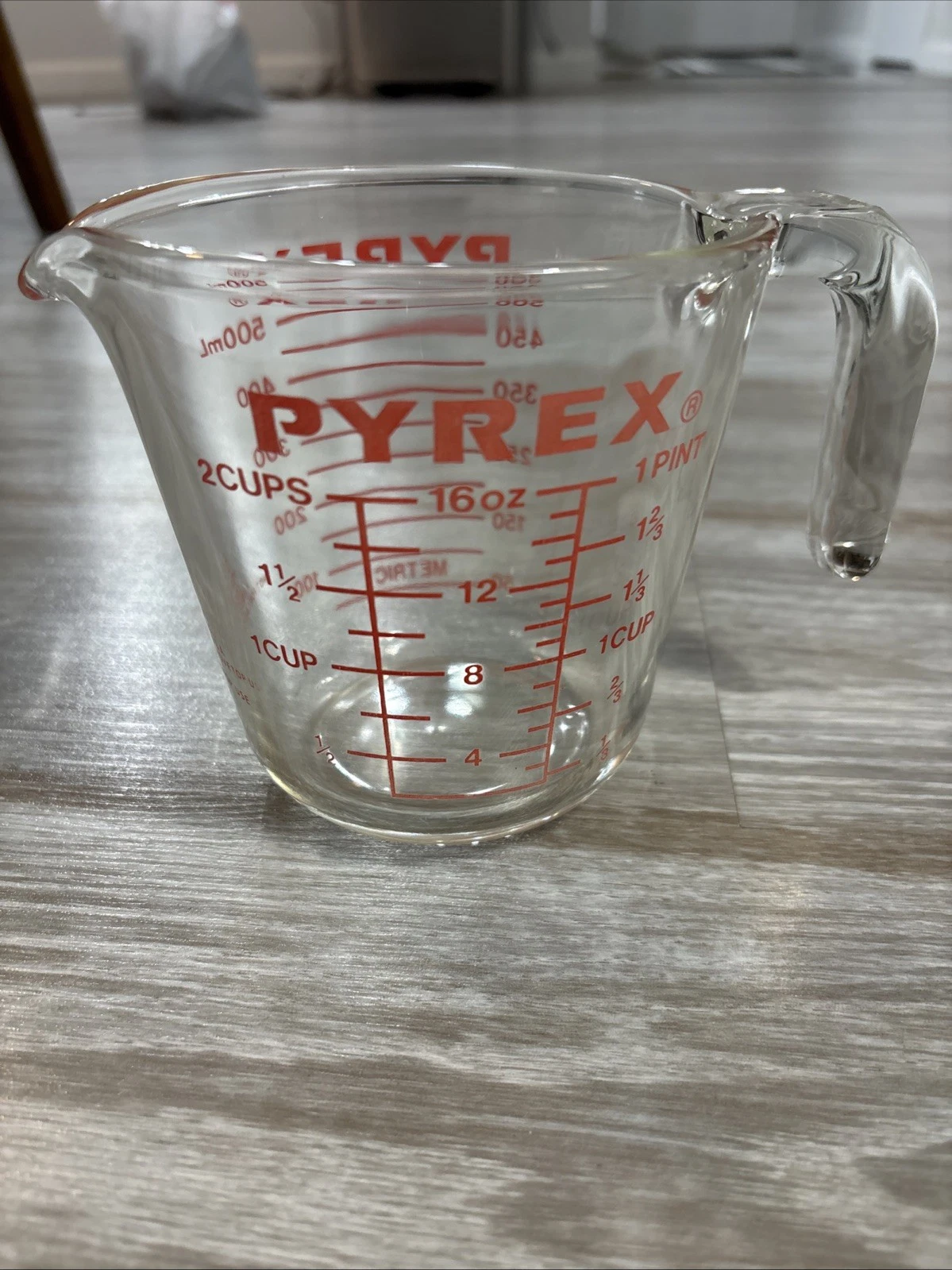 Vintage Pyrex 516 Glass Measuring Cup J Handle 2 Cup w/ Metric Corning NY USA