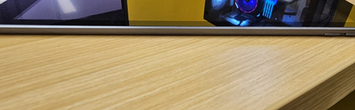 Apple iPad 9th Gen. - 64GB - 10.2 inch - Space Gray - WiFi - Excellent - Bild 3 von 5