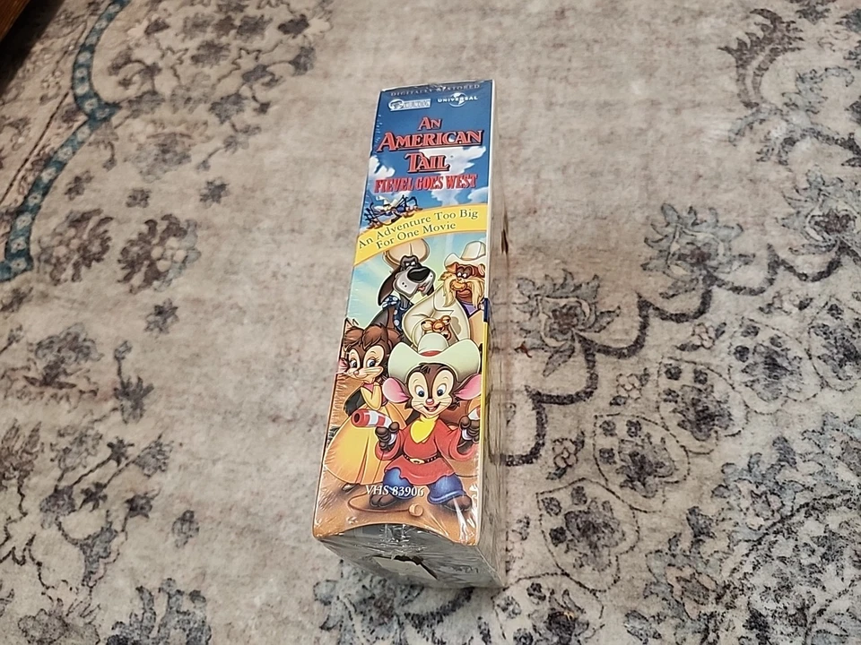 An American Tail 1 & Sequel, Fievel Goes West (VHS, 1986 & 1991) SEALED Box Set! - Image 2 of 4