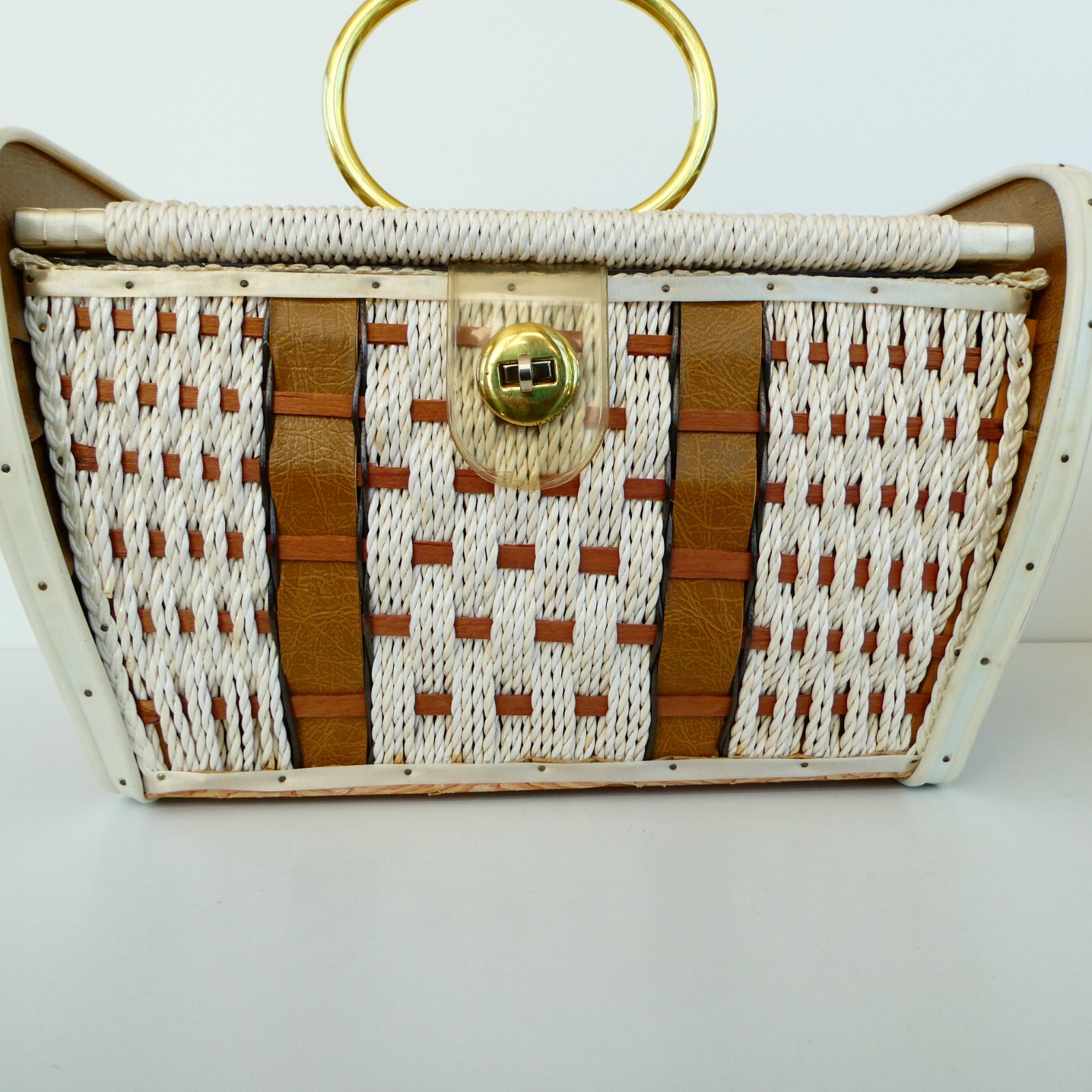 Singer Wicker Sewing Box Wood Plastic Tray Brown White Vintage Japan MCM