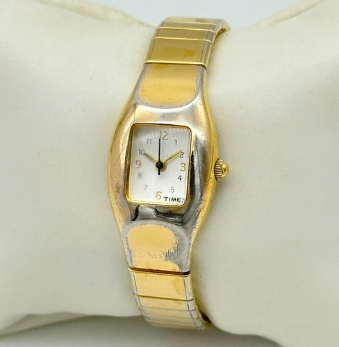 Ladies Vintage 2000 TIMEX Gold Tone Flex Bracelet Watch, Silver Dial, 20mm, Runs