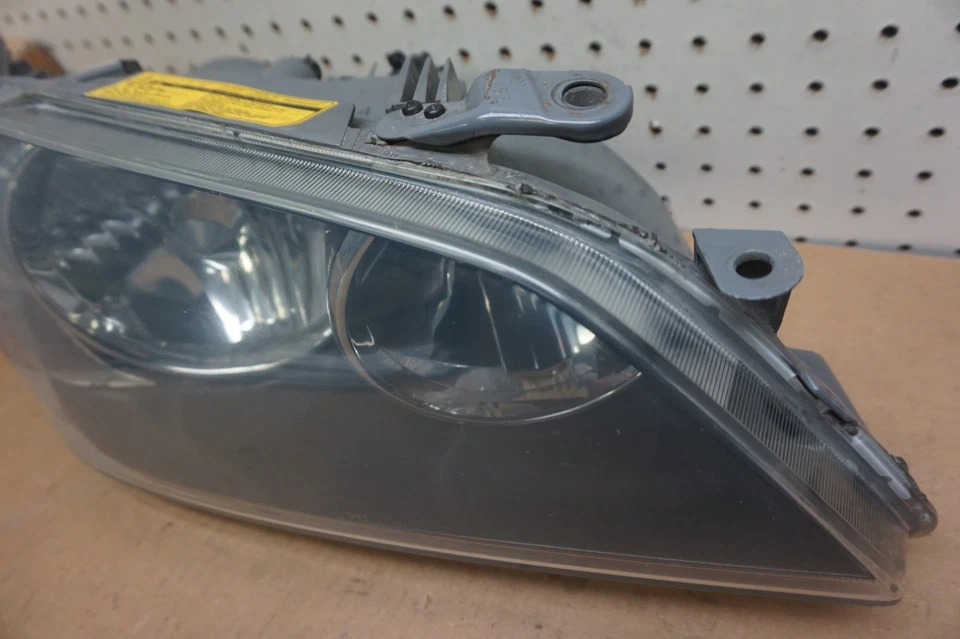 Faro oculto de xenón para pasajeros Lexus IS300 IS 300 RH 2001 2005 OEM 2002 2003 2004 Foto 3 de 4