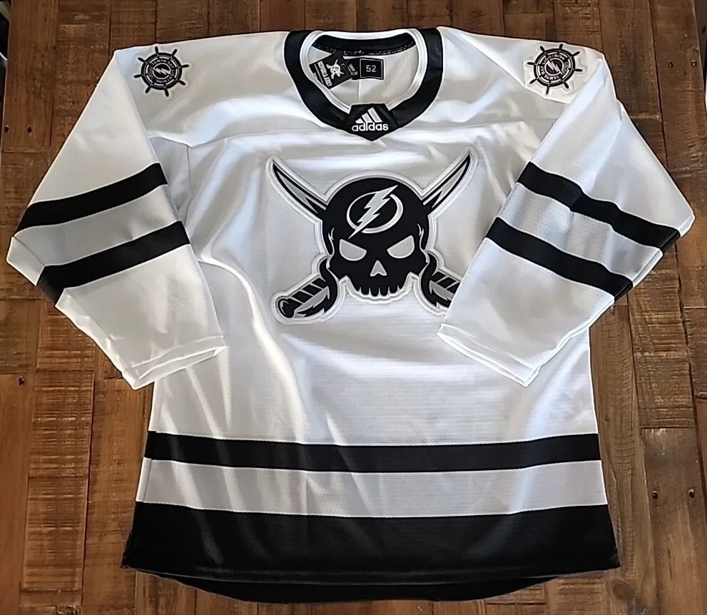 TAMPA BAY LIGHTNING GASPARILLA ADIDAS HOCKEY JERSEY Size 52 RARE!! eBay