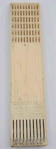 Vintage Hamels Snelled Hook Holder For Worm Crawler Harness Capacity 20 Fishing