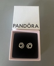 Pandora Family Always Encircled Stud Earrings New In Box