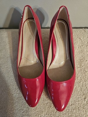 Vionic Mia Red Patent Dress 2'' Heels Shoes Women 7 1/2 Wide New
