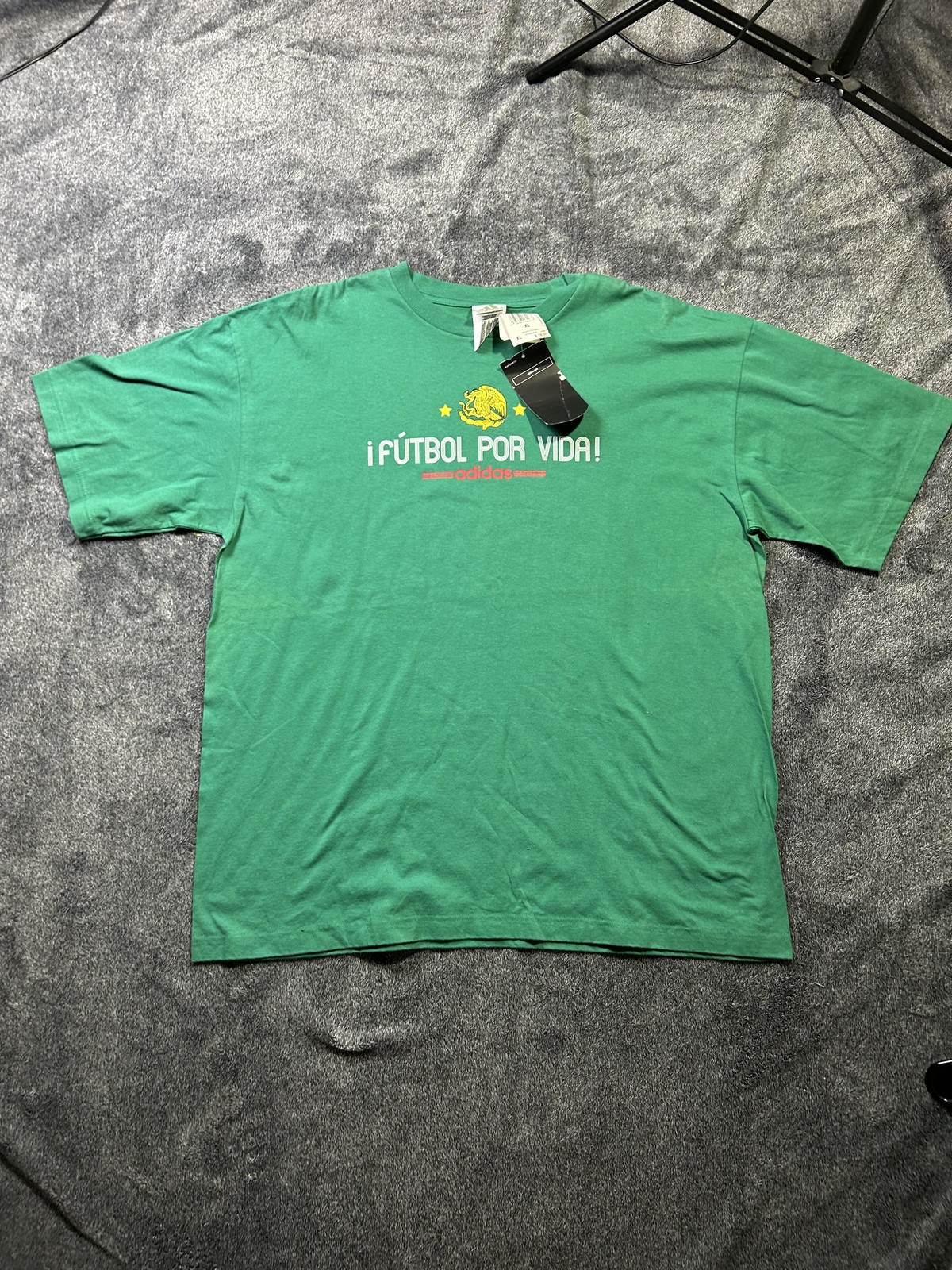 Picture 1 of 6