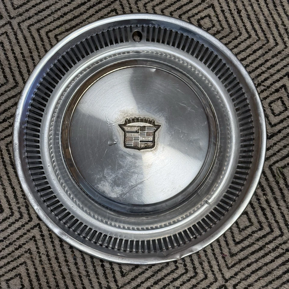 "Juego de 4 tapacubos de 15"" para Cadillac Deville Fleetwood 1974 1975 1976" Foto 3 de 4