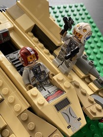 Lego Star Wars, Sandspeeder #75204 with Instructions and minifigs 100%
