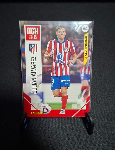 MGK 24/25 Julian Alvarez #478 NUEVO FICHAJE Atletico de Madrid PANINI Megacracks