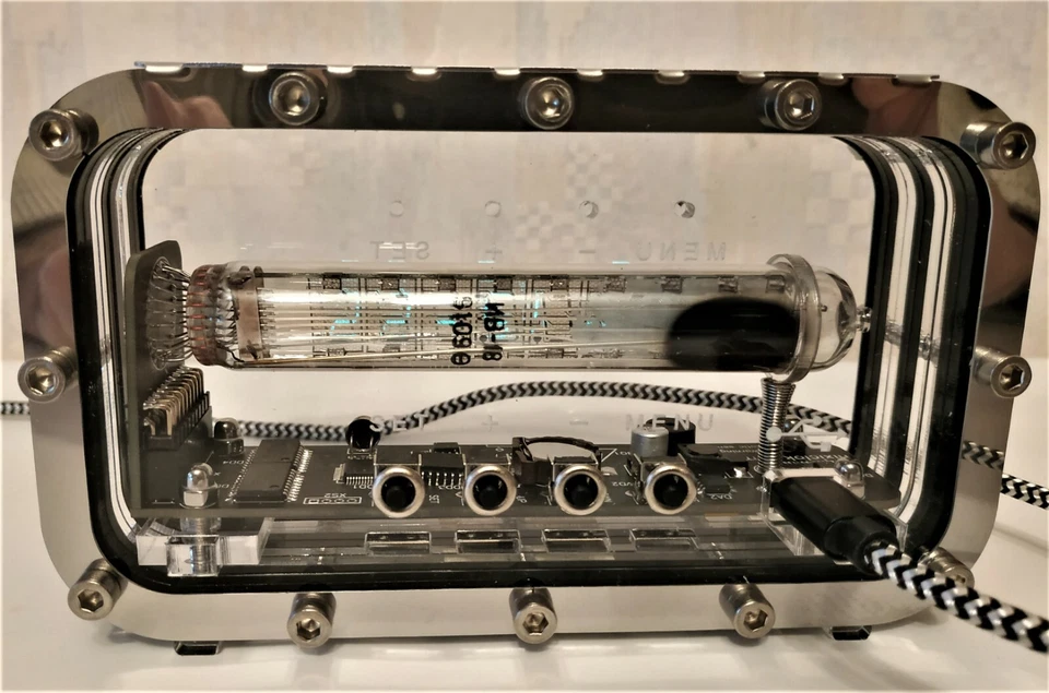 Nixie clock FREE SHIPPING nixie tube clock handmade vintage desk VFD IV-18 NOS - Image 3 of 4