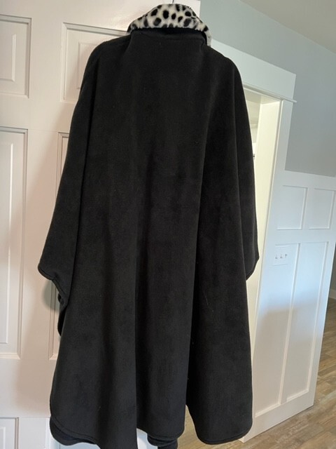 Vintage Worthington Faux Fur Fleece Cape Two Buttons Women's One Size