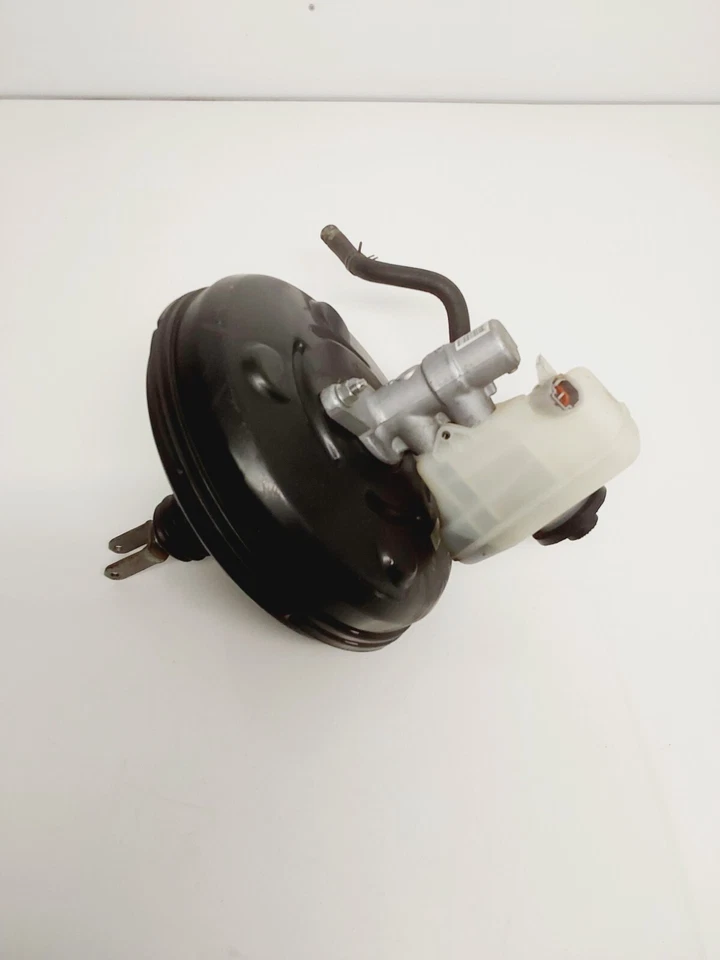 2013-2015 LEXUS GS350 POWER BRAKE BOOSTER MASTER CYLINDER RESERVOIR OEM - Image 3 of 4