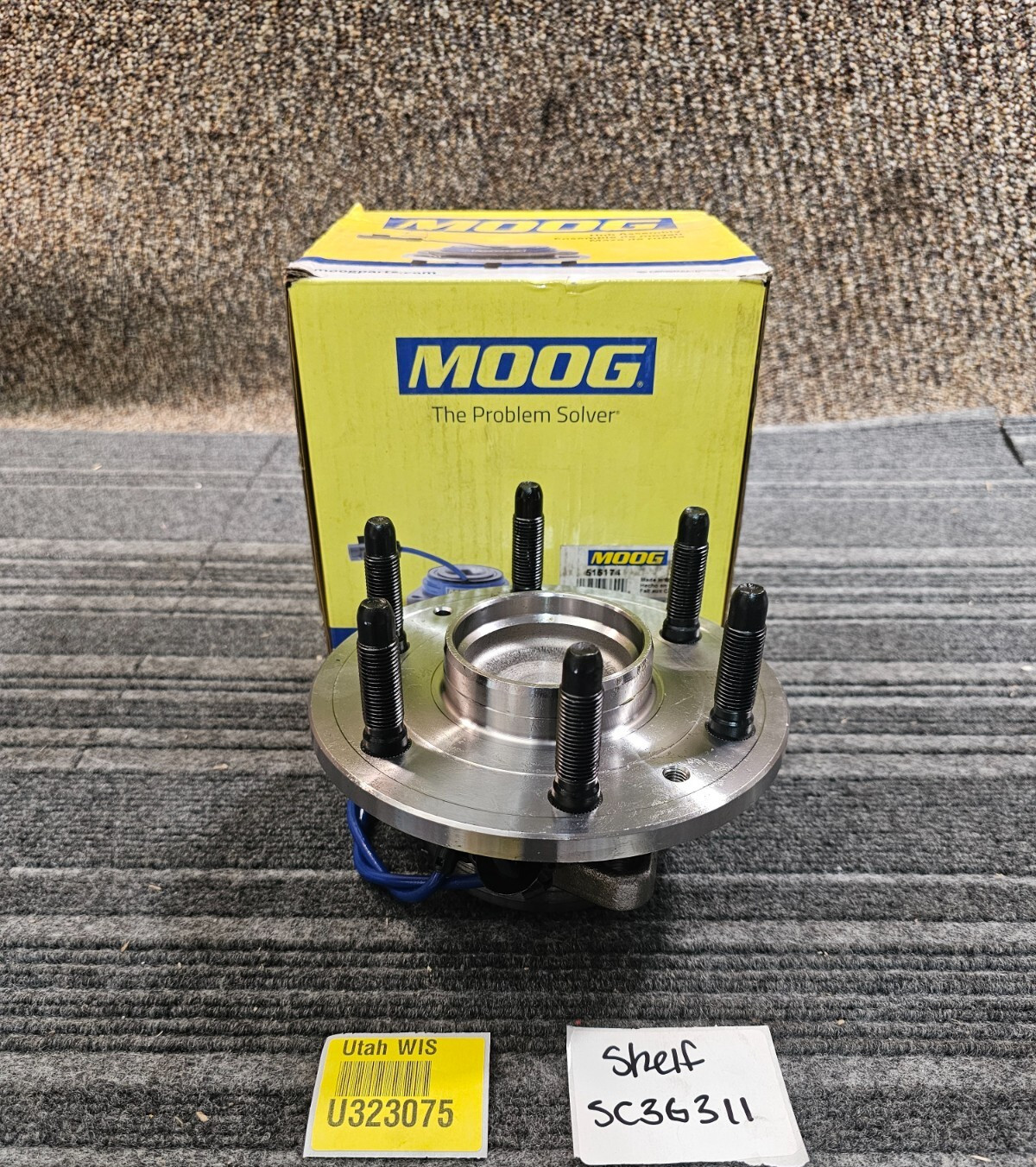 MOOG 515174 Front  Wheel Bearing & Hub Assembly For Cadillac Escalade 2007-2014