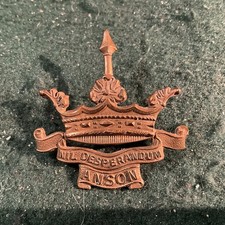  Anson  Battalion Royal Naval Division GILDED. cap badge.  Ww1.   Db4