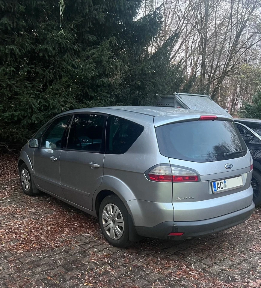 Ford S-Max - Bild 3 von 4