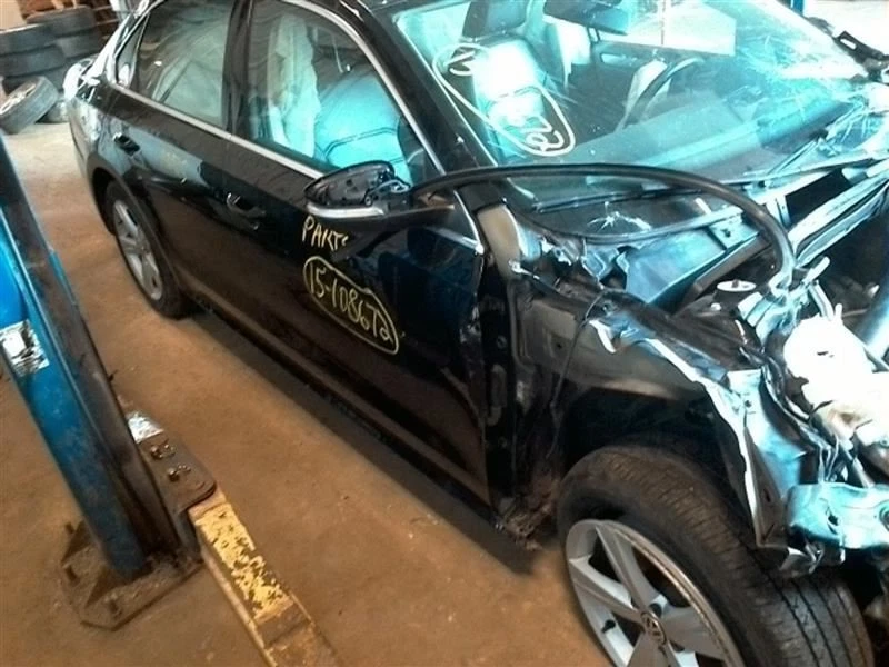 PASSAT 2015 Jack 10227838 银色 — 第 2/4 张图片