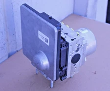 2020-2021 Jeep Wrangler Hybrid ABS Pump Power Brake Booster