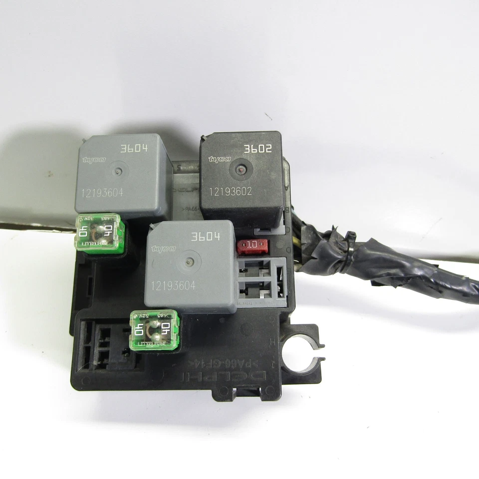 2003-2007 Silverado Yukon Engine Cooling Fan Relay Fuse Box Block Harness 03-07 - Image 2 of 4