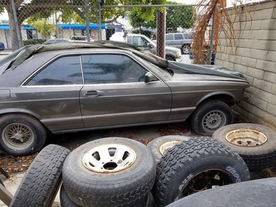 82-91 MERCEDES 380SEC 500SEC 560SEC Right FRONT DOOR Glass/window OEM