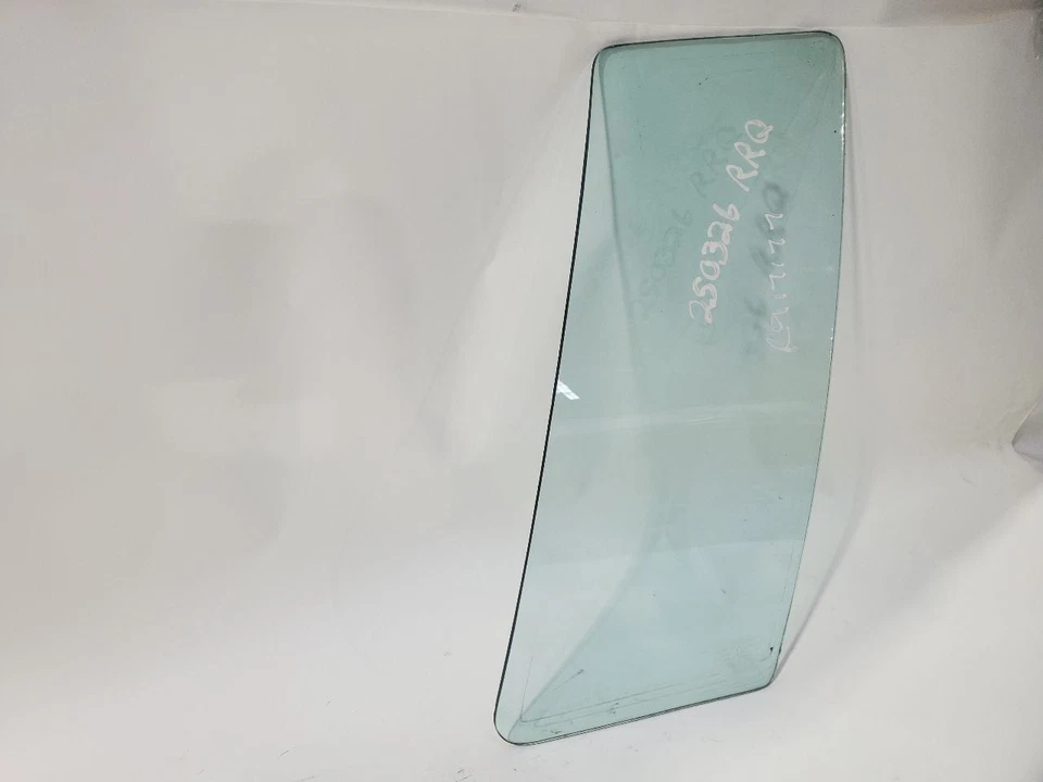 Cadillac Fleetwood Brougham 1980 1984 OEM puerta trasera derecha ventilación vidrio  Foto 2 de 4