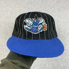 New Era Charlotte Hornets NBA Pin Stripe Classic Basketball 59FIFTY Fitted Hat