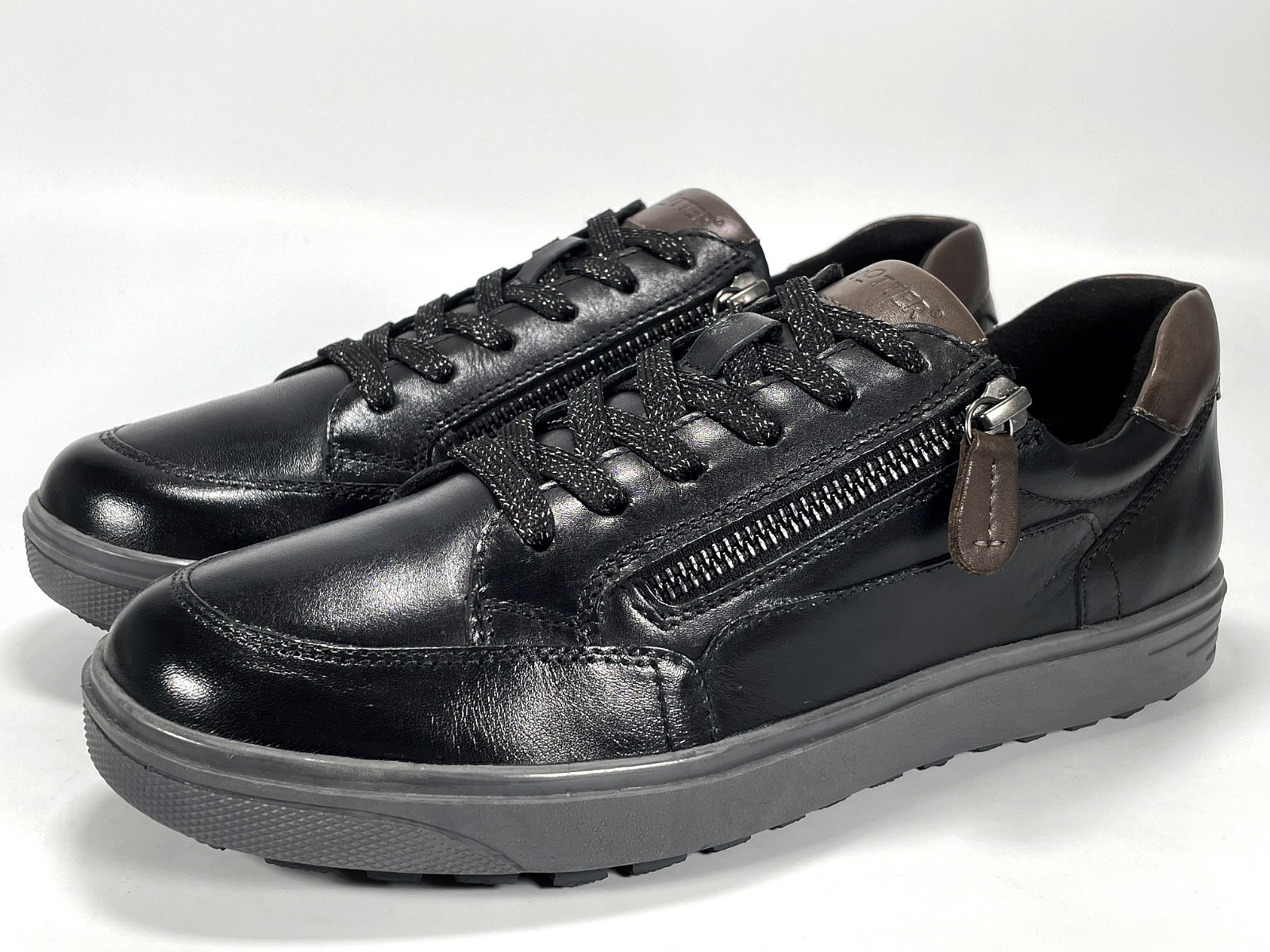 RRP £90 Brand New Hotter Tambre Women's Black Leather Low Trainers Size 6 image 2