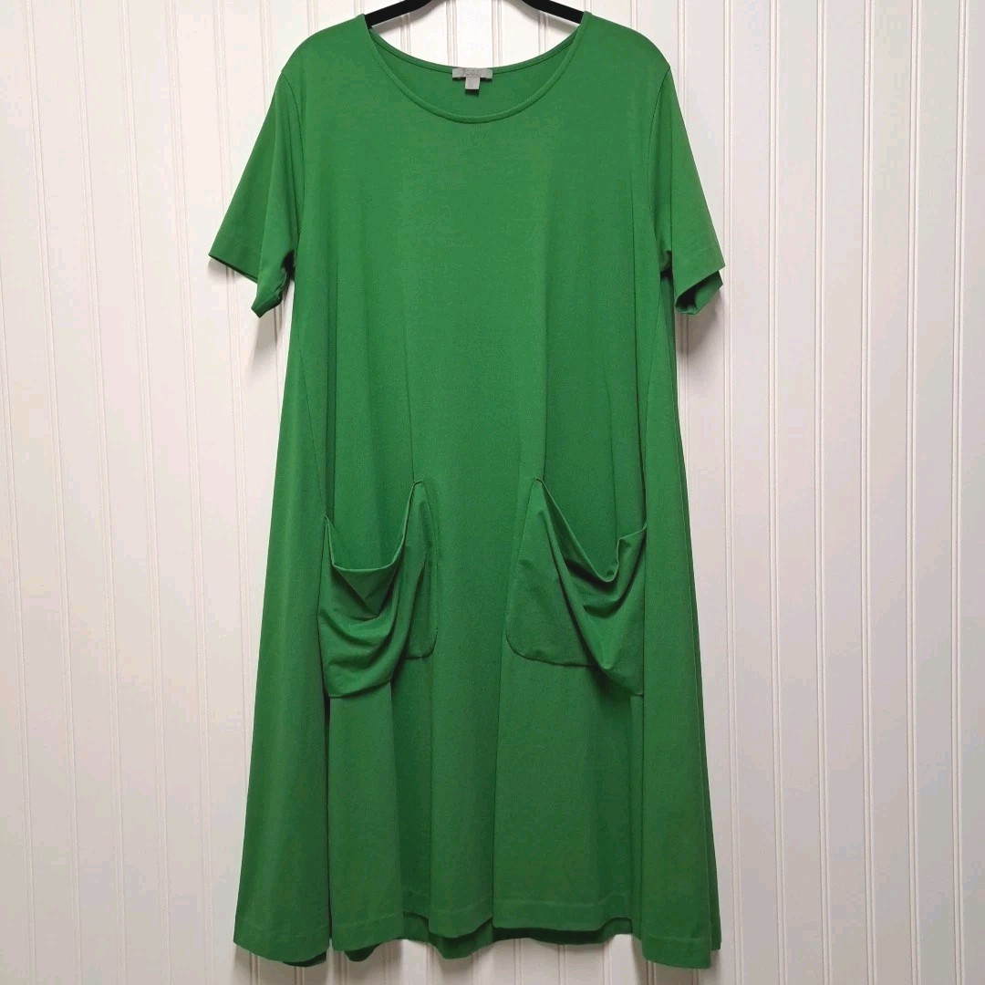 kelly green swing dress Kelly Green Over The Shoulder Short Dress main image 1