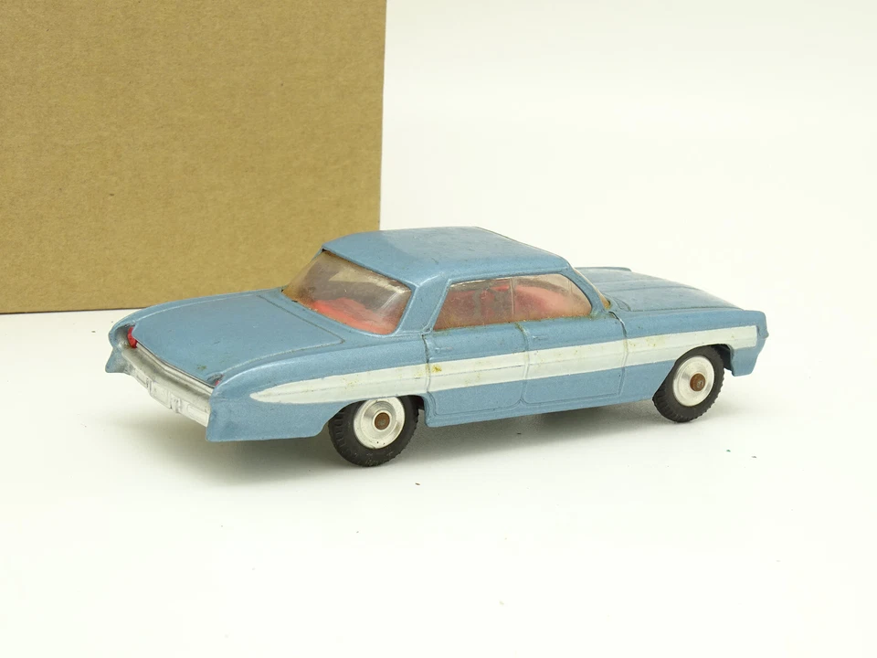 Corgi Toys SB 1/43 - Oldsmobile Super 88 Blue - Image 2 of 3