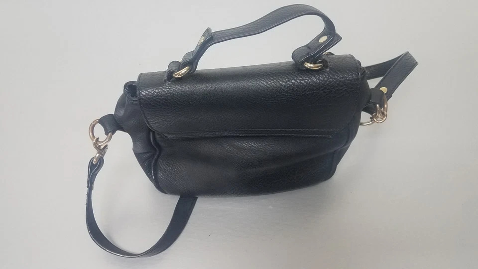 Auténtico bolso de hombro de mano vintage BCBG PARIS - negro. Foto 3 de 4