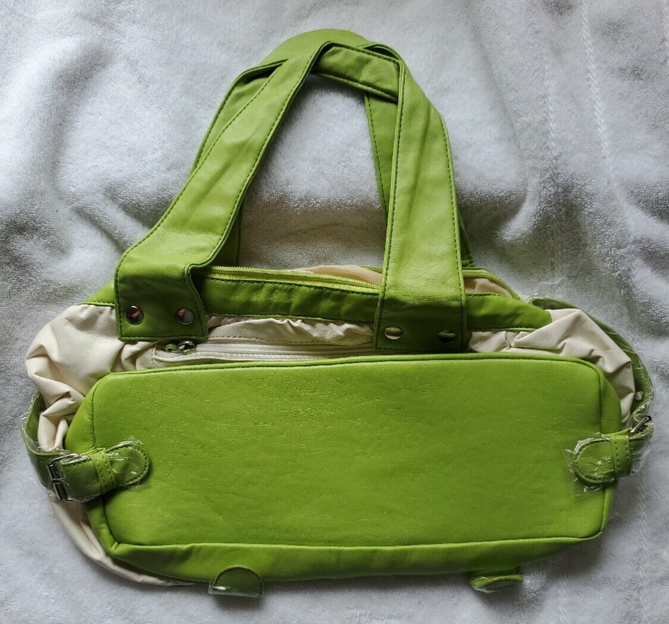 Unused Ladies Shiny Cream Handbag Gold Hardware main image 1