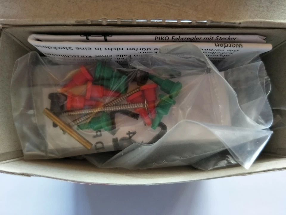 PIKO 55392 HO Point Powering Set for 4 Points/Switches - NEW - Image 2 of 3