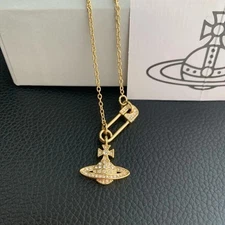 Vivienne Westwood  Safety Pin Necklace Gold Chain Pendant p21697
