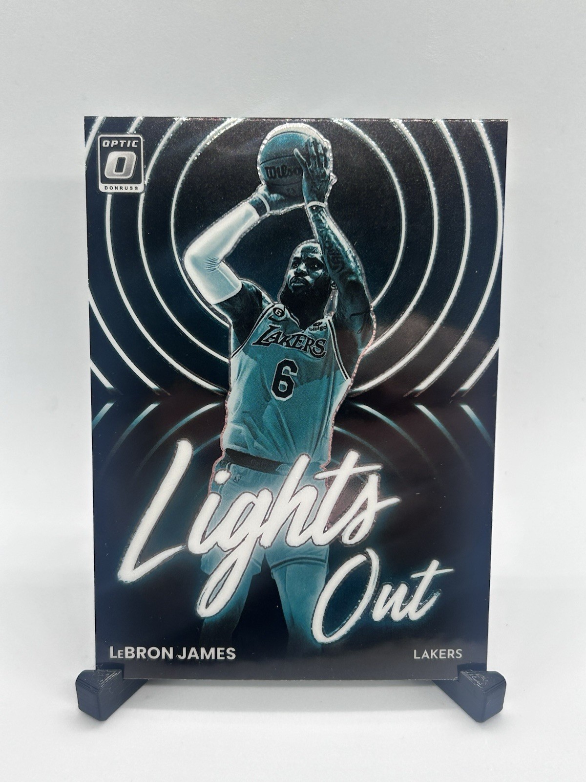 LeBron James 2022-23 Donruss Optic - Lights Out #6 Lakers