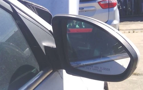 11 2012 13 14 15 16 Chevy Cruze Passenger RH Side View Mirror in GAZ White