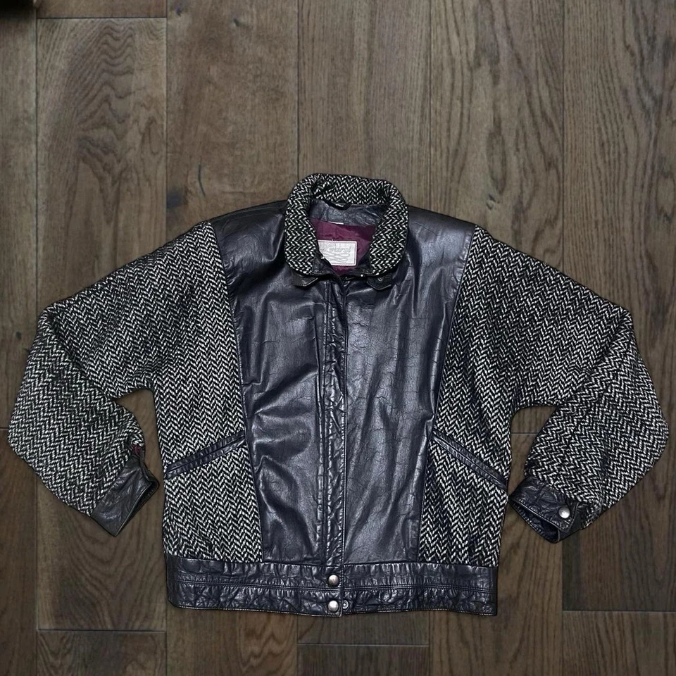 Chaqueta de cuero bombardero vintage años 80 talla mediana marca Learsi Foto 2 de 4