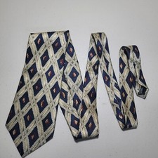 Chez Roffe Necktie Tie Silk Diamond Pattern Made USA